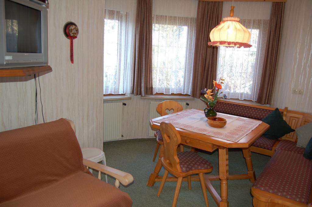 Haus Elfriede Διαμέρισμα Millstatt Δωμάτιο φωτογραφία